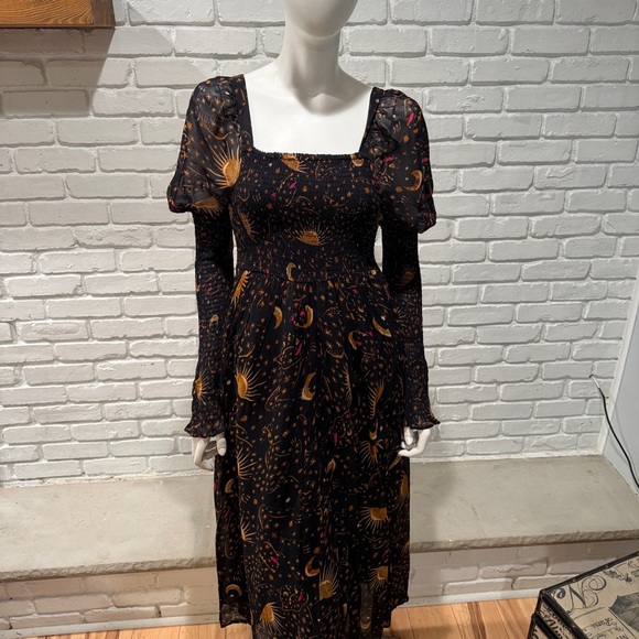 Farm Rio Boho Celestial Print Dress M | Smocked Midi Puff Sleeve Festival Luxe - Picture 9 of 16